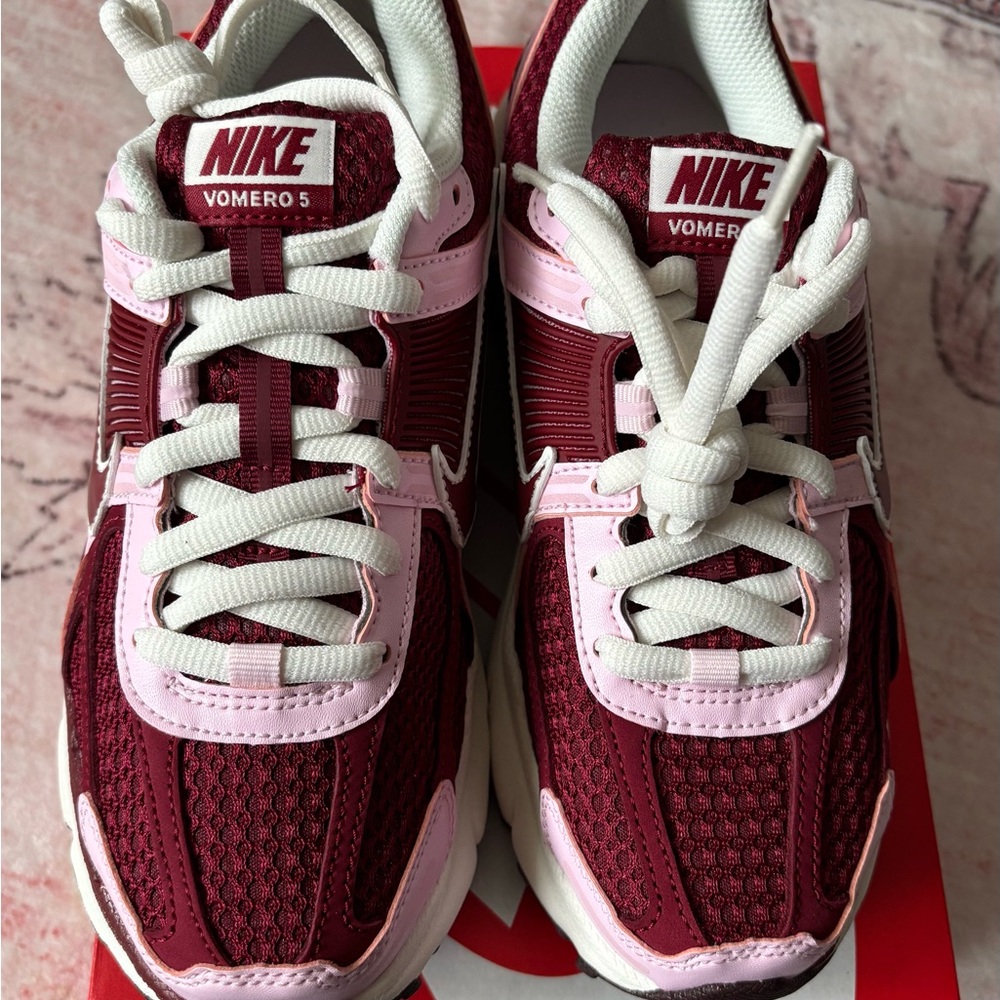 Nike Vomero 5 Red and Pink Sneakers
